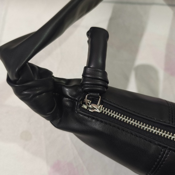 Lemaire Black Lambskin Leather Bag - Picture 5 of 8